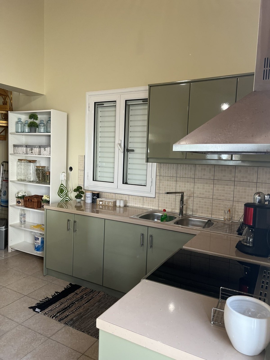 IMG-6caf9f337e075bf41b67c0522e4c7602-V (1)