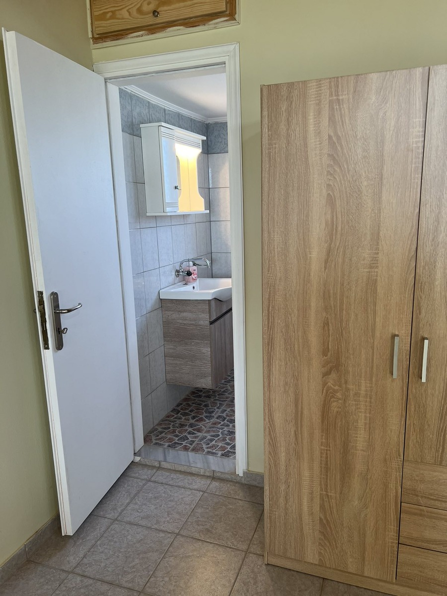 IMG-7146477d6c0b0f97f5bd9be30329b8a5-V (1)